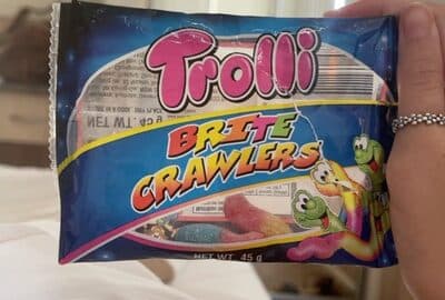 trolli sour glow worms